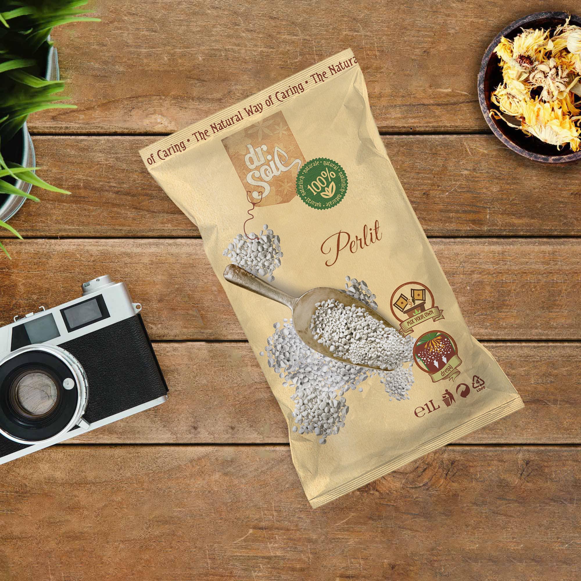 Perlit horticol Dr.Soil pentru afanarea si drenarea solurilor compactate la punga de 1L - imagine 4