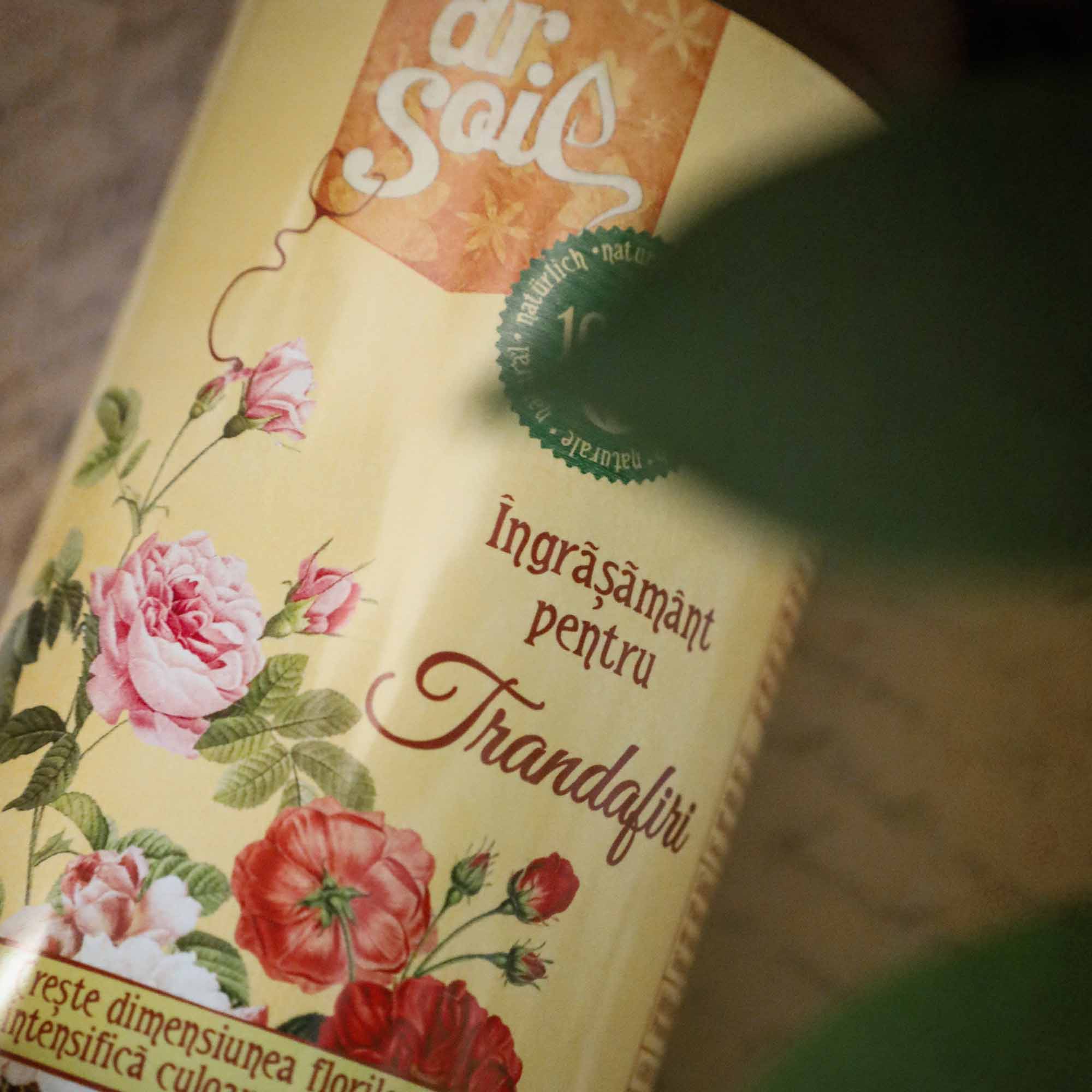 Dr.Soil Ingrasamant organic lichid pentru trandafiri 1litru - imagine 5